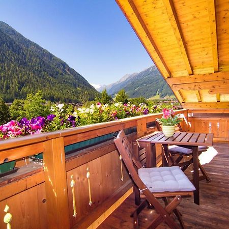 Ferienwohnung Haus Salchner Neustift im Stubaital Exterior foto