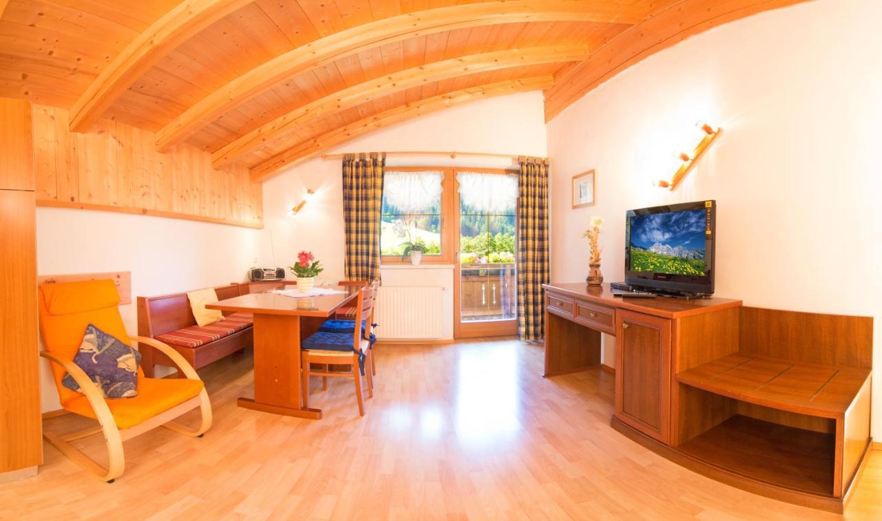 Ferienwohnung Haus Salchner Neustift im Stubaital Exterior foto